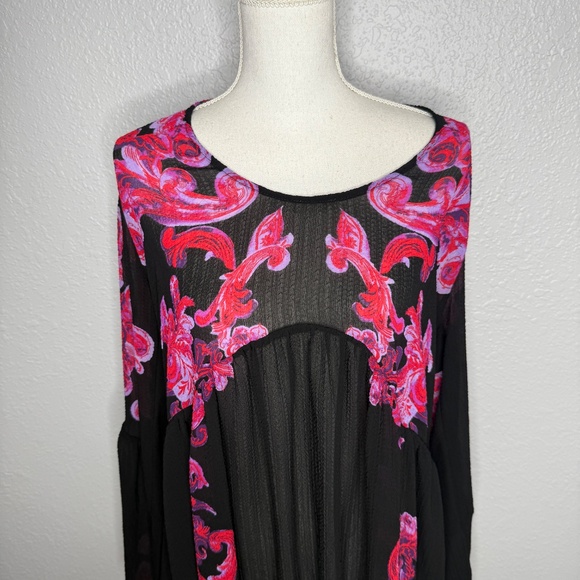 Free People  Intimately  Printed Symphony Sheer Tunic dress. Medium -cp - Picture 5 of 12